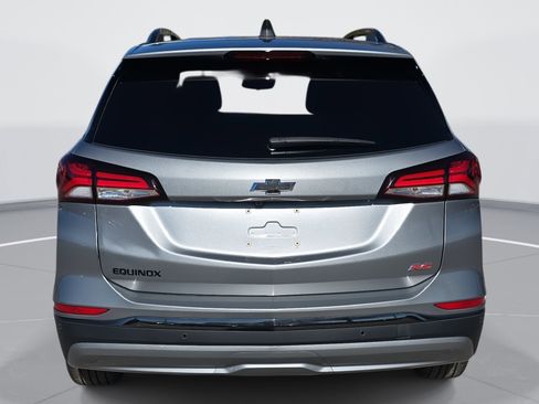 Used 2023 Chevrolet Equinox RS image 6