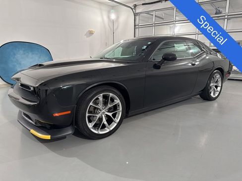 Used 2020 Dodge Challenger GT image 3