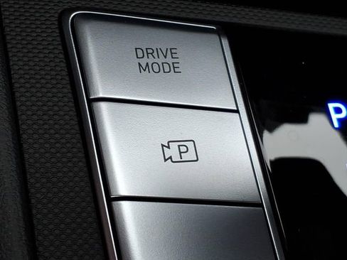 New 2026 Hyundai Elantra SE FWD image 15