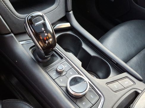 Used 2020 Cadillac XT6 Premium Luxury image 16