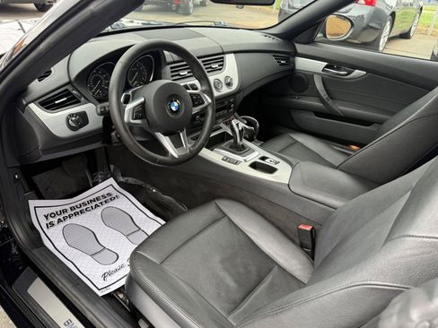Used 2012 BMW Z4 sDrive35i RWD image 11