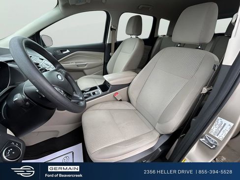 Used 2017 Ford Escape SE w/ SE Cold Weather Package image 15