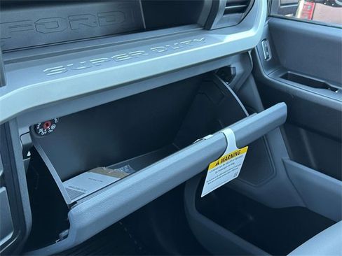 New 2026 Ford F350 XL w/ XL Chrome Package image 28