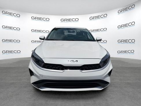 Used 2023 Kia Forte LXS FWD image 2