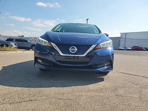 Used 2022 Nissan Leaf SV Plus FWD image 3