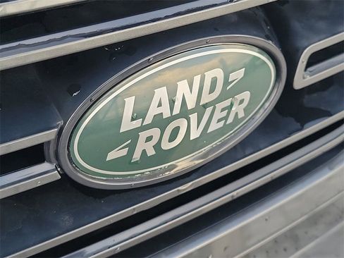 New 2025 Land Rover Range Rover SE image 10