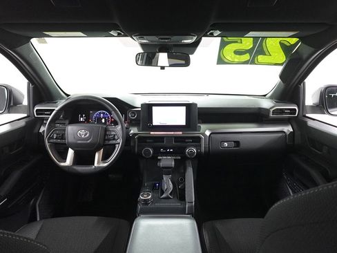 Used 2025 Toyota 4Runner SR5 image 6