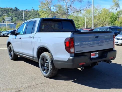 New 2026 Honda Ridgeline Black Edition image 7