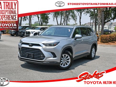 Certified 2025 Toyota Grand Highlander FWD image 1