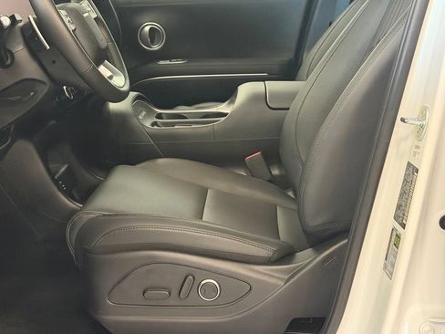 Certified 2026 Hyundai Palisade SEL FWD image 12