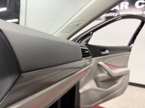 Used 2020 Volkswagen Jetta SEL FWD image 44