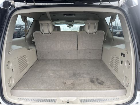 Used 2017 GMC Yukon XL Denali w/ Open Road Package image 11