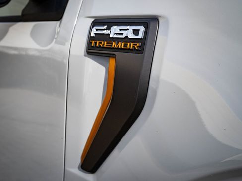 Used 2024 Ford F150 Tremor w/ Mobile Office Package image 15