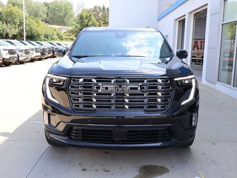 New 2027 GMC Acadia Denali Ultimate w/ LPO, Floor Liner Package AWD/4WD image 5