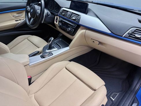 Used 2017 BMW 330i xDrive Sedan image 12
