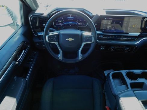 Used 2023 Chevrolet Silverado 1500 LT image 14