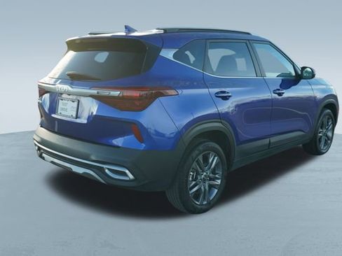 Used 2023 Kia Seltos S image 8