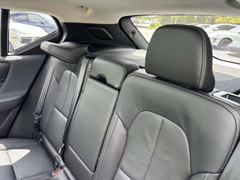 New 2025 Volvo XC40 B5 Core w/ Protection Package Premier image 26
