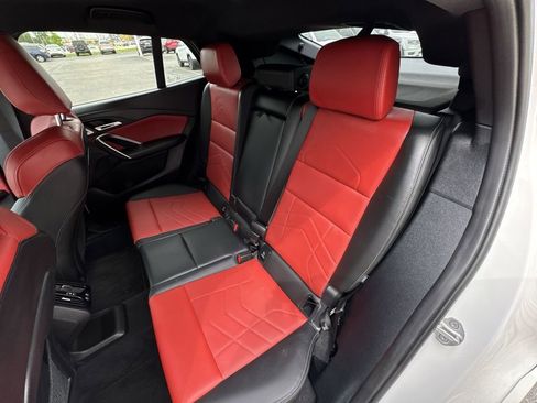 Used 2024 BMW X2 M35i image 24