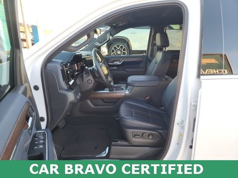 Certified 2023 Chevrolet Silverado 1500 High Country w/ Z71 Off-Road Package image 26