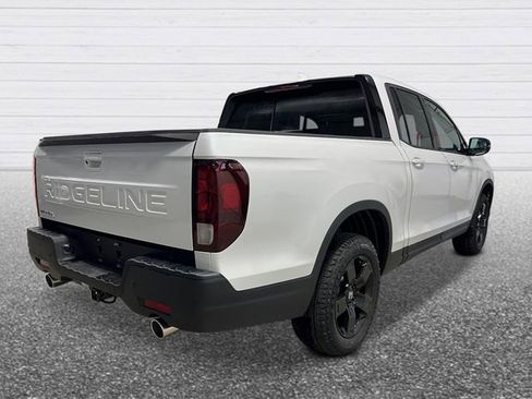 New 2026 Honda Ridgeline Black Edition image 5