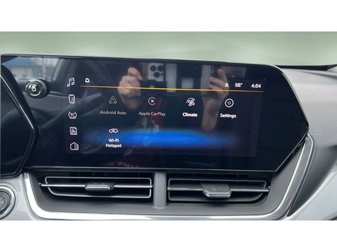 New 2026 Chevrolet Trax LT FWD image 18