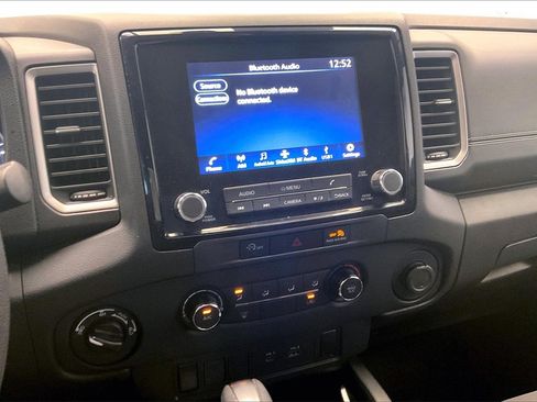Certified 2024 Nissan Frontier SV image 5