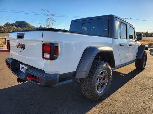 Used 2022 Jeep Gladiator Rubicon w/ Cold Weather Group image 4