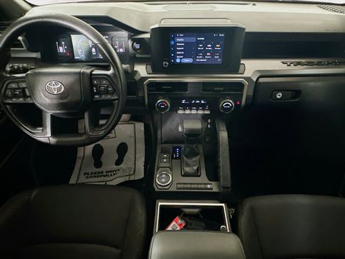 Used 2024 Toyota Tacoma SR5 RWD image 27
