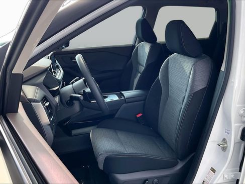 Certified 2023 Nissan Rogue SV FWD image 8