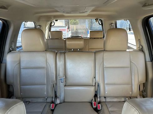 Used 2012 Nissan Armada Platinum image 30