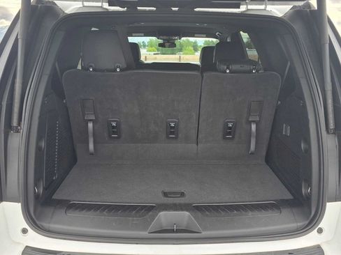 Certified 2025 Chevrolet Tahoe LT AWD/4WD image 13