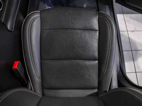 Used 2023 GMC Yukon SLT image 36