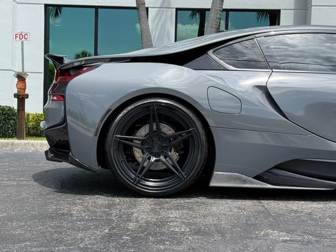 Used 2015 BMW i8 AWD/4WD image 4