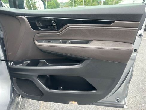 Used 2018 Honda Odyssey Elite image 12