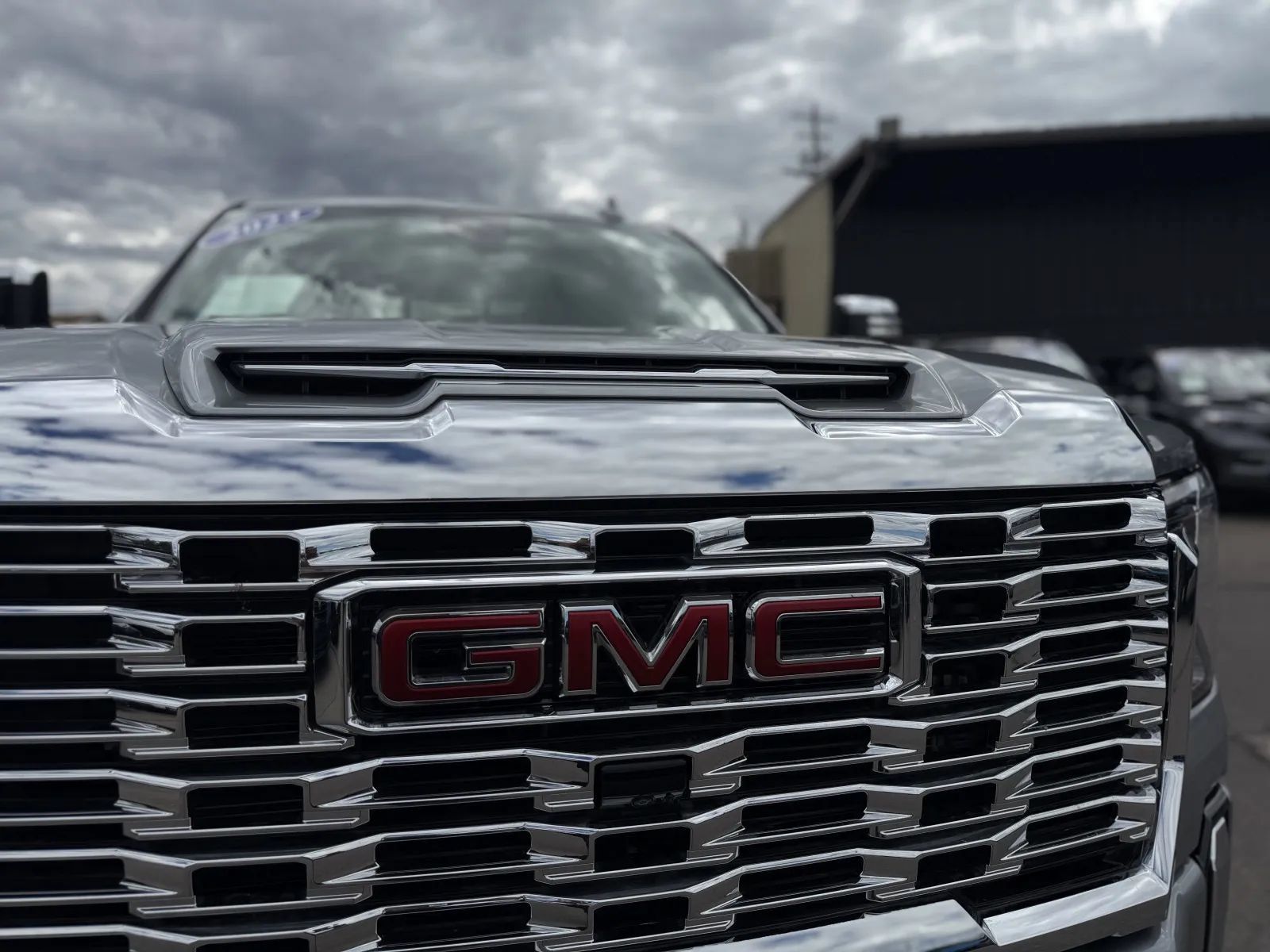 Used 2024 GMC Sierra 2500 Denali w/ Denali Reserve Package AWD/4WD image 46