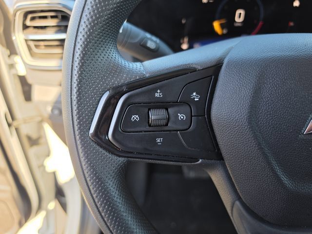 Used 2025 Chevrolet TrailBlazer LT FWD image 36