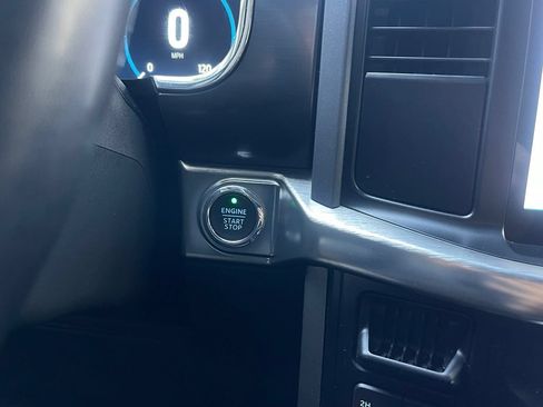 Used 2023 Ford F150 Lariat AWD/4WD image 23