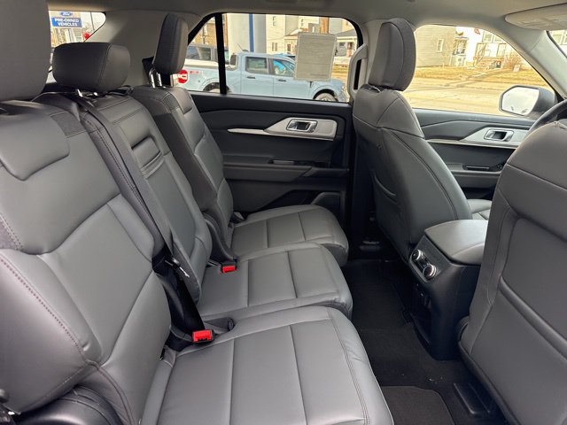 New 2026 Ford Explorer Active w/ Active Comfort Package AWD/4WD image 33