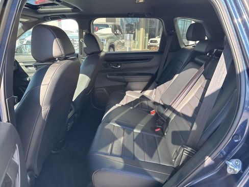 Used 2025 Honda CR-V Sport-L image 16