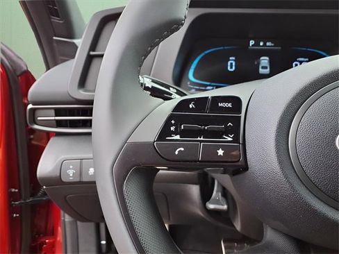 New 2025 Hyundai Elantra Sport image 12