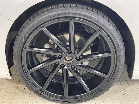 Used 2020 Honda Accord EX image 12