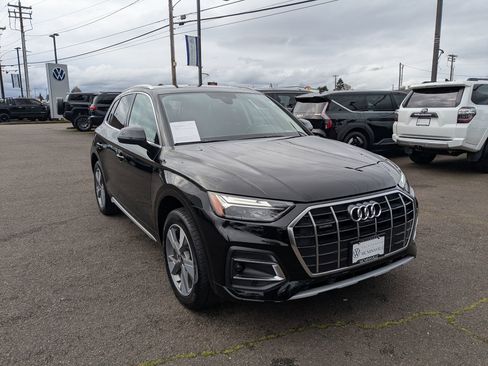 Used 2023 Audi Q5 2.0T Premium Plus w/ Premium Plus Package image 7