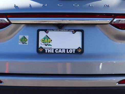 Used 2022 Lincoln Corsair Reserve w/ Equipment Group 201A image 21