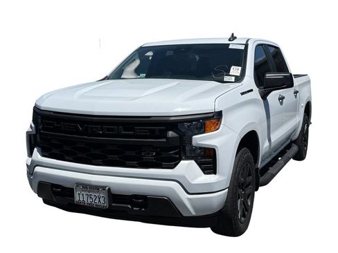 Used 2023 Chevrolet Silverado 1500 Custom w/ 2.7L Blackout Package RWD image 10
