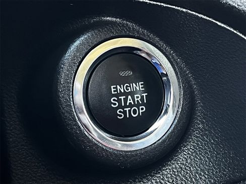 Used 2024 Subaru Forester Sport image 19