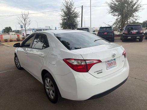 Used 2016 Toyota Corolla LE FWD image 12