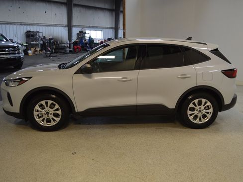 Used 2025 Ford Escape Active image 6