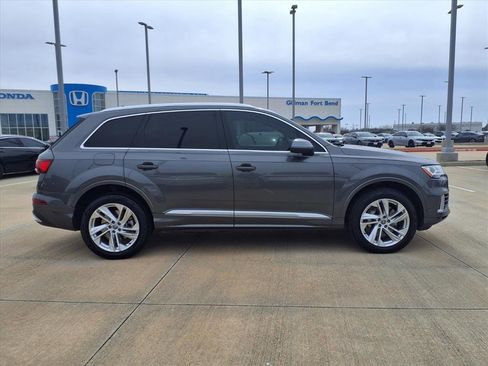 Used 2020 Audi Q7 3.0T Premium Plus w/ Premium Plus Package image 8