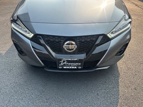 Used 2021 Nissan Maxima SR w/ Sport Mat Group FWD image 23